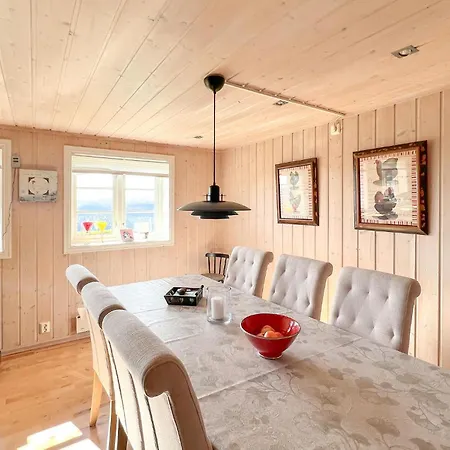 4 Bedroom Gorgeous In *